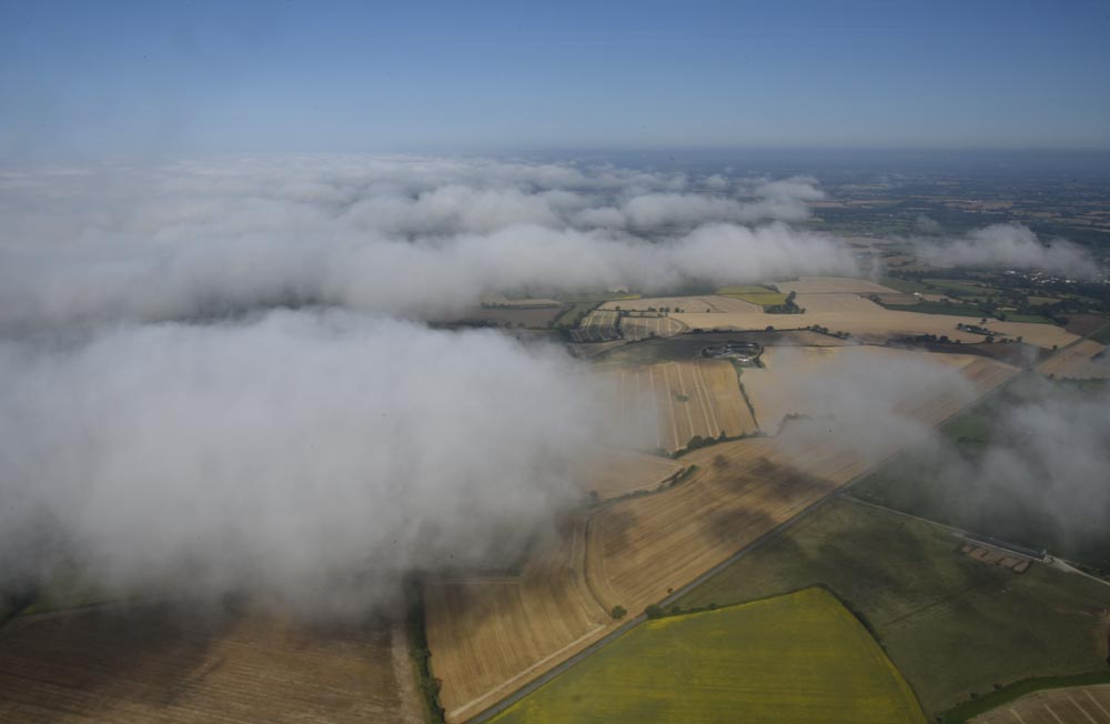 Vol au dessus des nuages